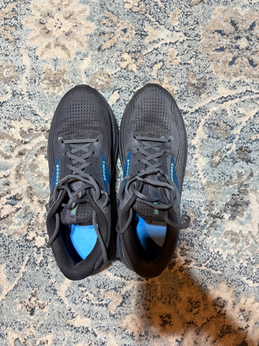 Brooks Ghost Max 2